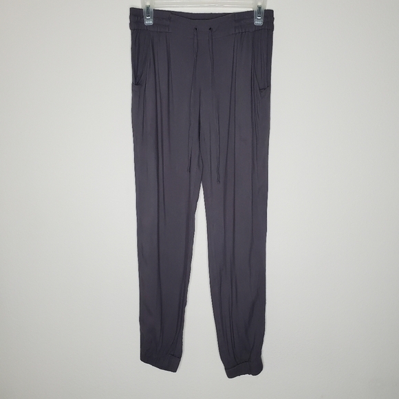 Aritzia Talula Los Feliz Gray Tie Waist Soft Jogger Pants - Picture 4 of 10